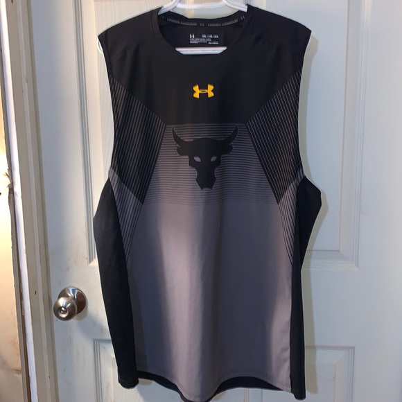 Under Armour Other - Like new Under Armour tank. Size 2XL